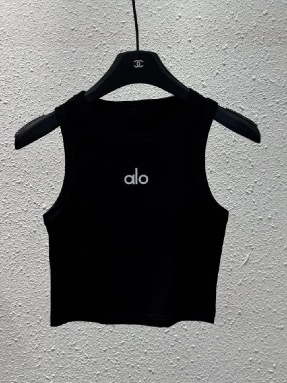 ALO Yoga Black Sleeveless Crop Tank with Center Logo